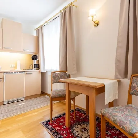 Haus Zu Den Zwei Eichen *