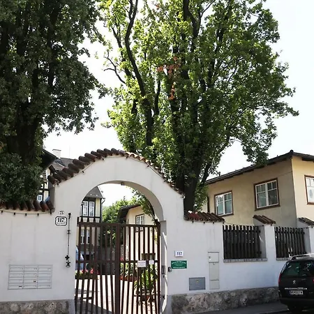 Haus Zu Den Zwei Eichen Ubytování v soukromí Perchtoldsdorf